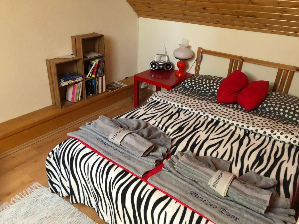 Mnichov Dvor Hotel Slovenska Lupca Buitenkant foto