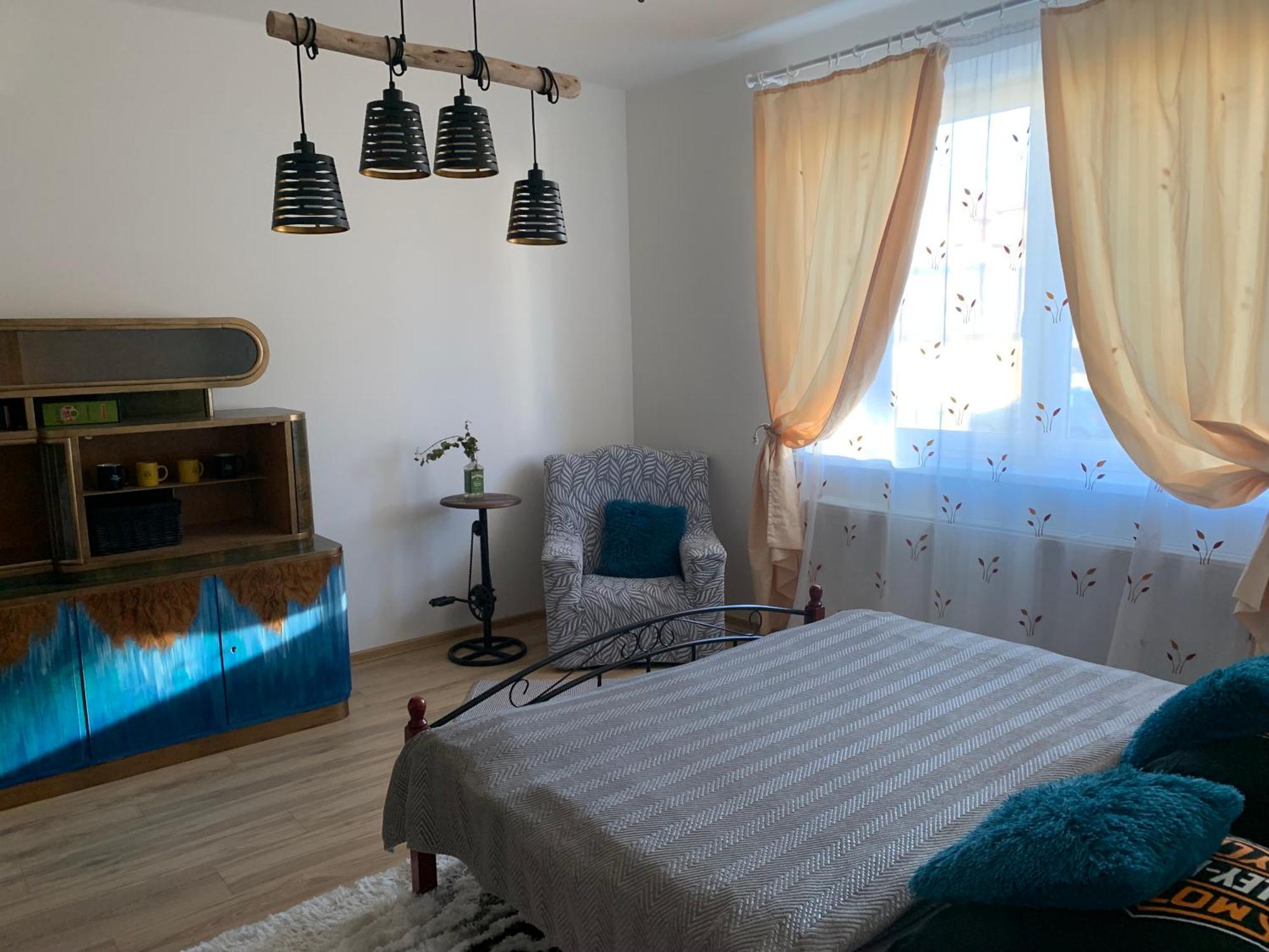 Mnichov Dvor Hotel Slovenska Lupca Buitenkant foto